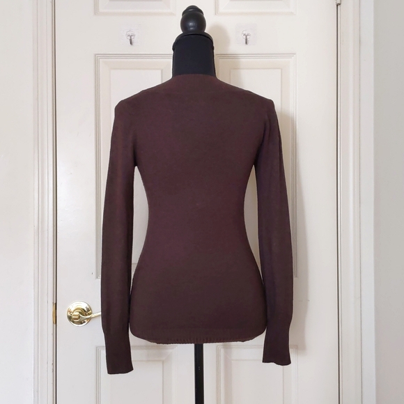 NWOT. Express Rayon Nylon Spandex V-Neck Side Knit Stripe Stretch Sweater. - Picture 2 of 4